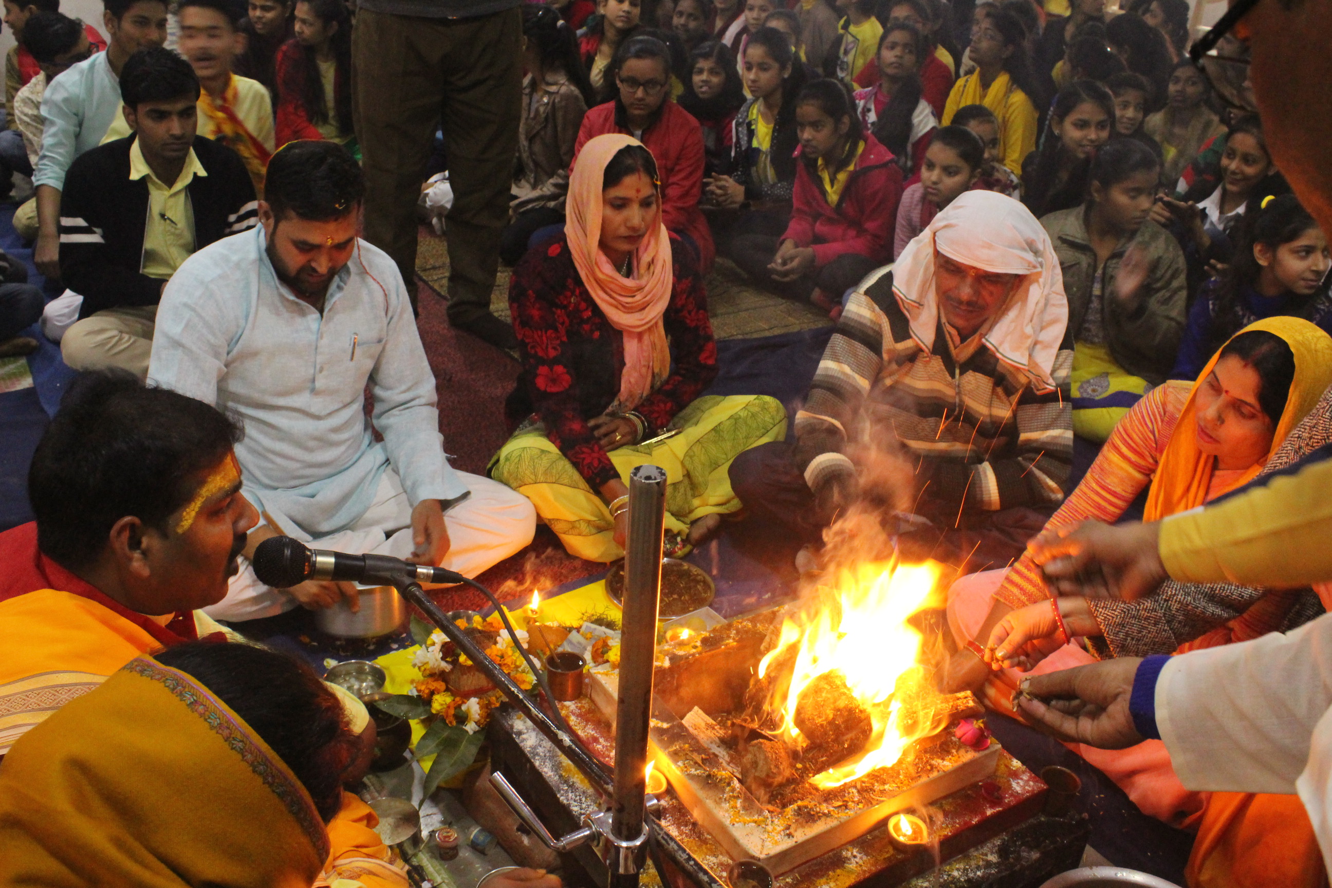 Bhaurav Devras Saraswati Vidya Mandir Celebrated Basant Panchami