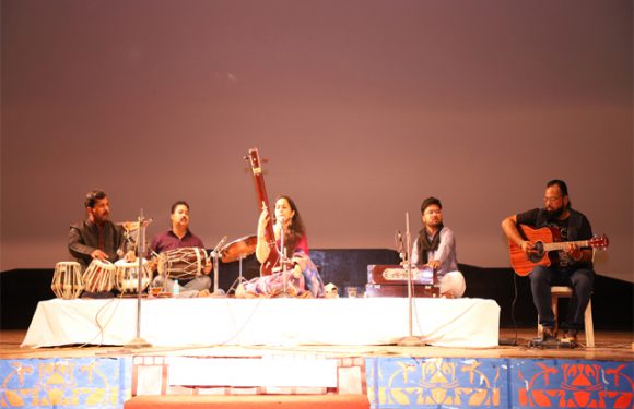 Vidya Shah enchanted with his performance